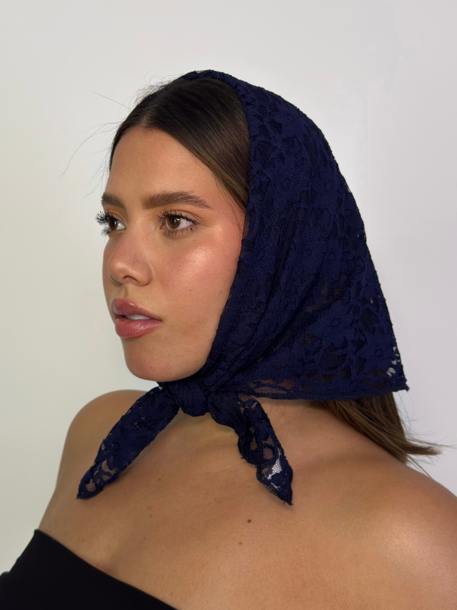 Lace scarf
